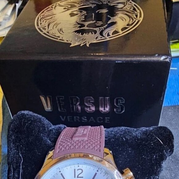 Versus Versace Naboo Chrono men watch Very stylish 44mm brand NEW - Picture 3 of 3